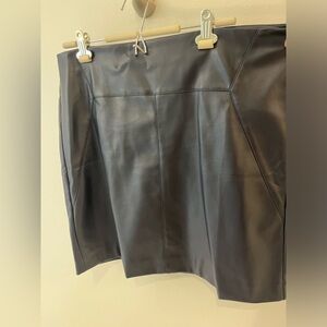 Navy Ann Taylor pleather skirt, Sz 12